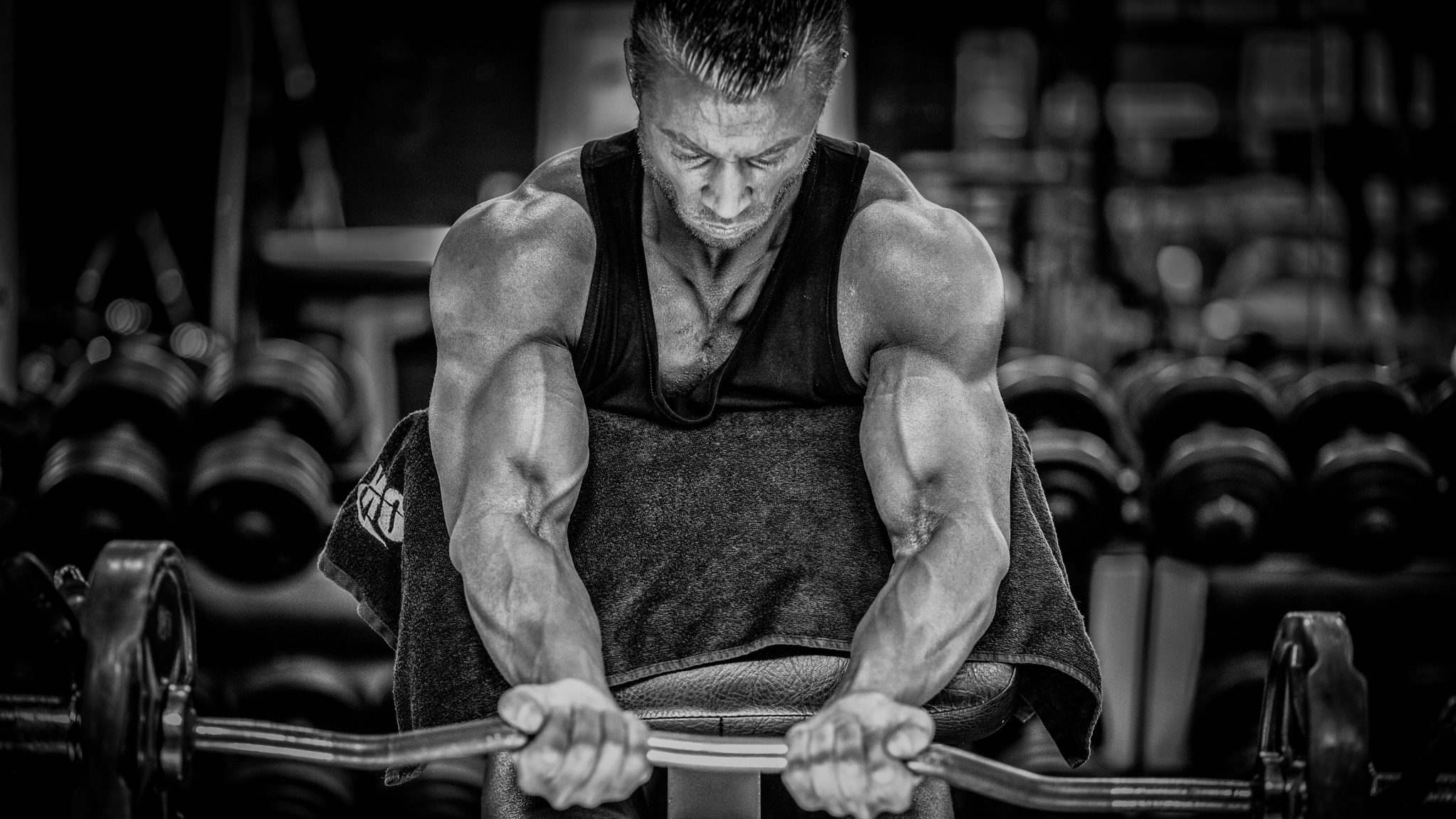 136048-aerobic_exercise-exercise-weightlifting-physical_fitness-powerlifting-3840x2160
